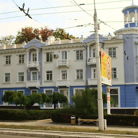 Old Tiraspol Hostel Buitenkant foto