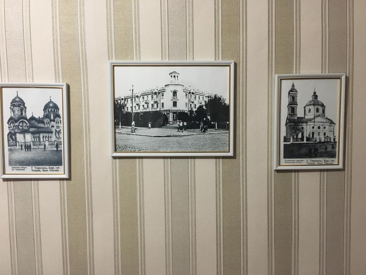 Old Tiraspol Hostel Buitenkant foto